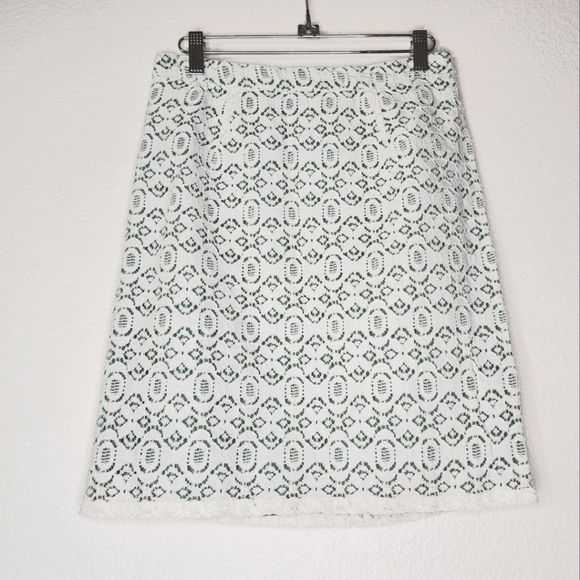 Anthropologie Dresses & Skirts - Anthropologie Edme & Esyllte Green Cream Lace Pencil Skirt